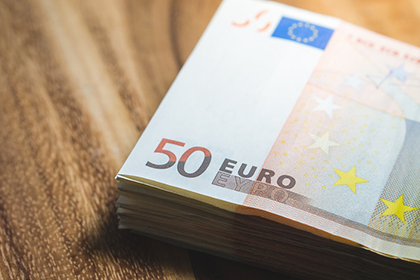 欠款未还，能否直接申请财产冻结？